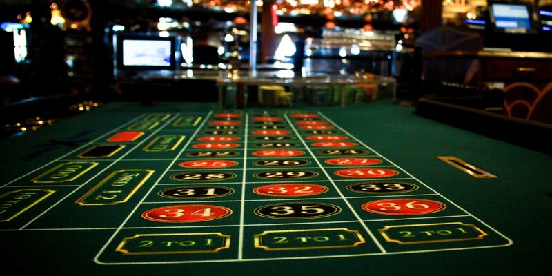 Casino Royale: Bối cảnh và Ý nghĩa