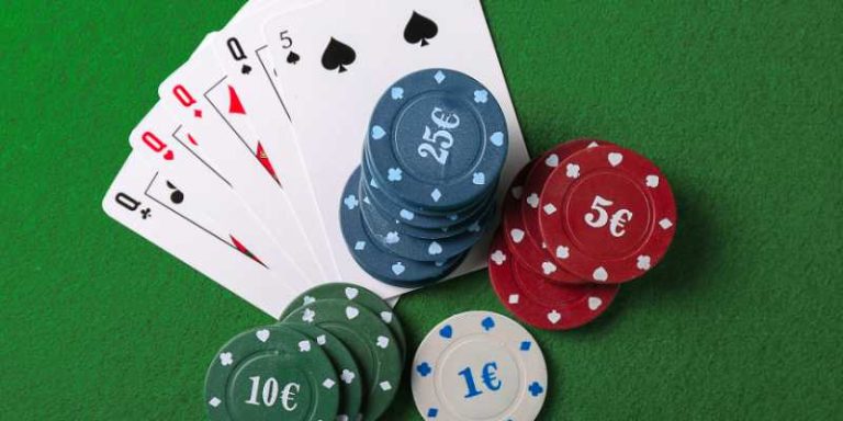 Lợi Ích Khi Chơi Tại Casino Thắng Lớn 33Win